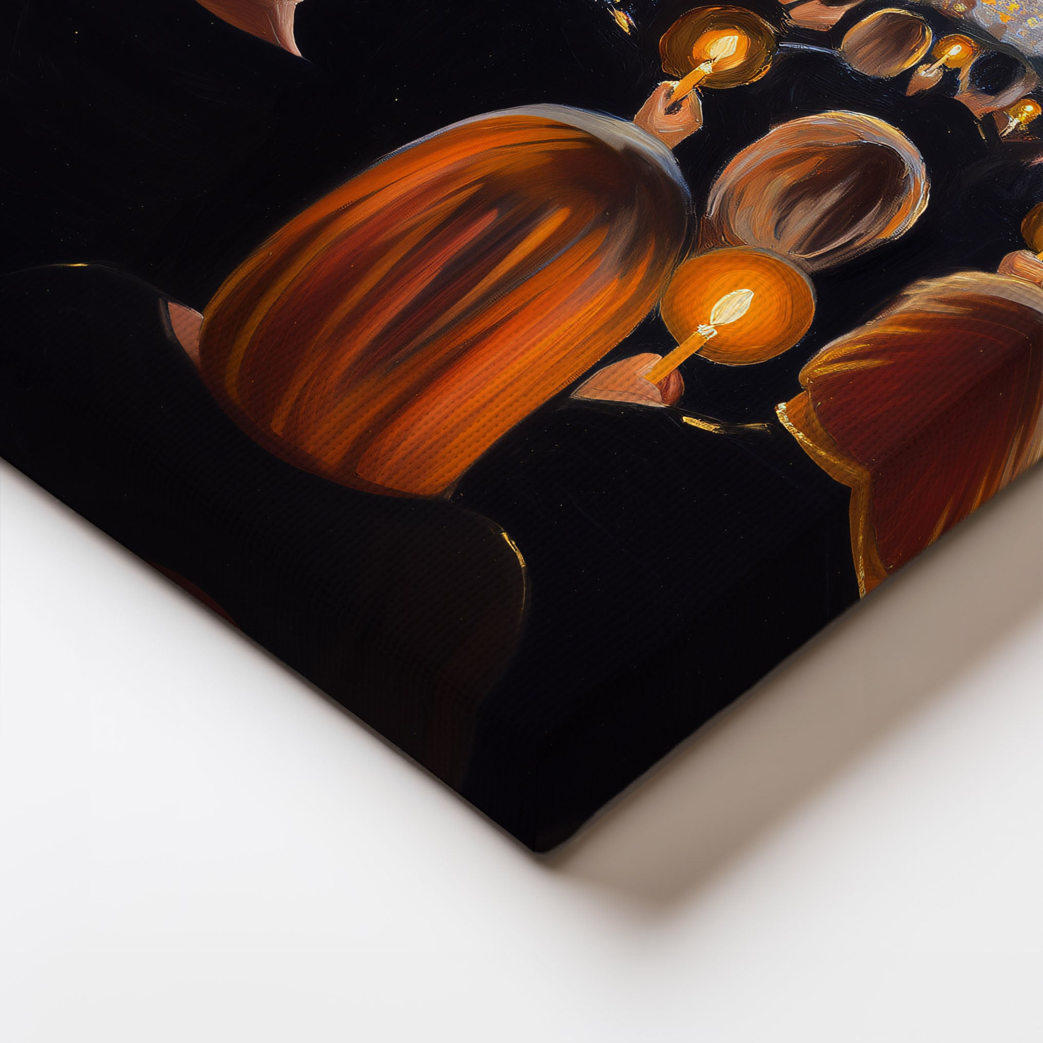 Detailaufnahme eines Fine Art Canvas – Orthodoxes Osterfest mit Gläubigen und Kerzen vor byzantinischer Kirche – Christliche Wandkunst von Faith Worldwide